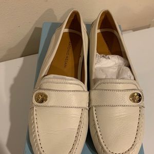 Antonio Melani Loafers Size 8.5